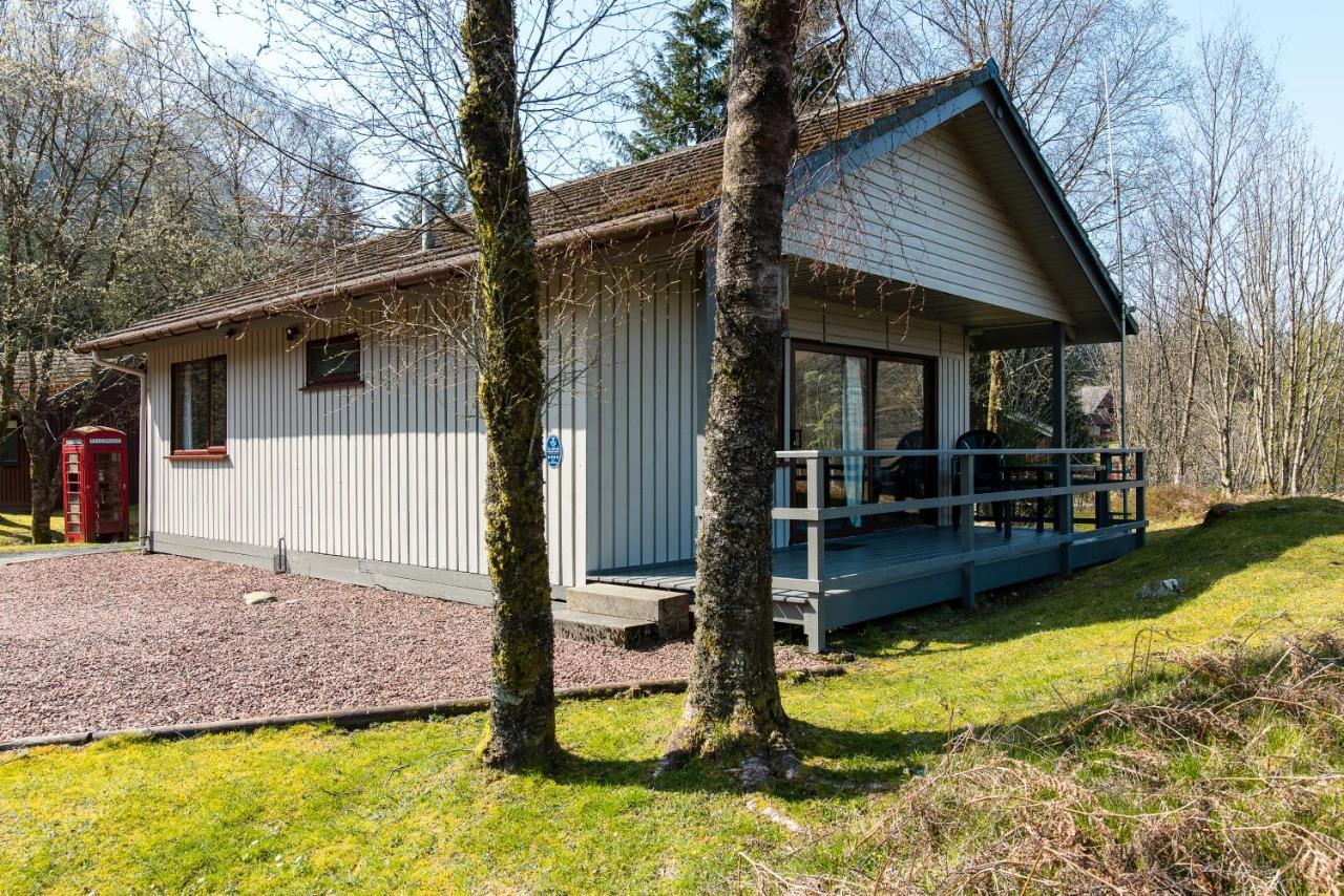Eagle Chalet Crianlarich Exterior photo